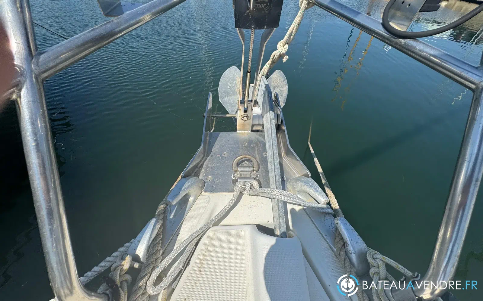 slider 19 Jeanneau Sun Odyssey 37
