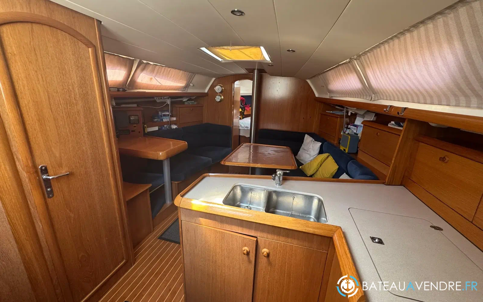 slider 32 Jeanneau Sun Odyssey 37