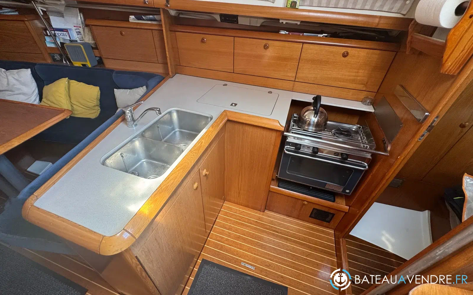 slider 34 Jeanneau Sun Odyssey 37