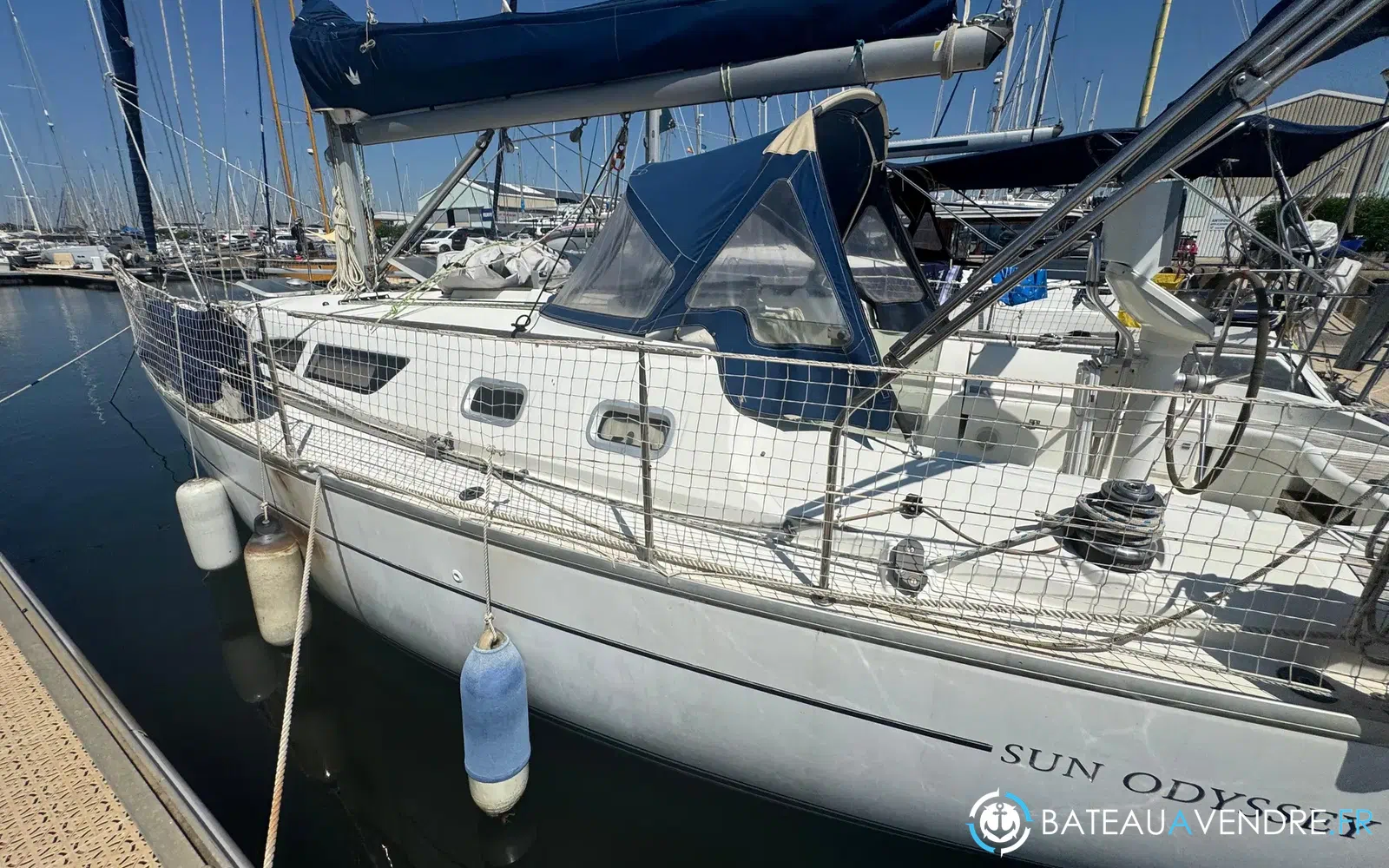 slider 3 Jeanneau Sun Odyssey 37