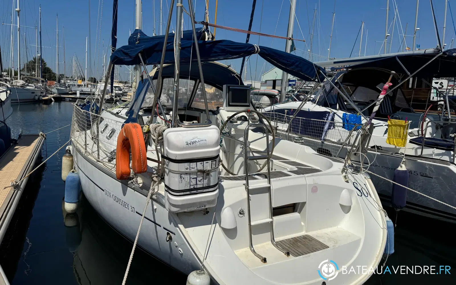 slider 4 Jeanneau Sun Odyssey 37