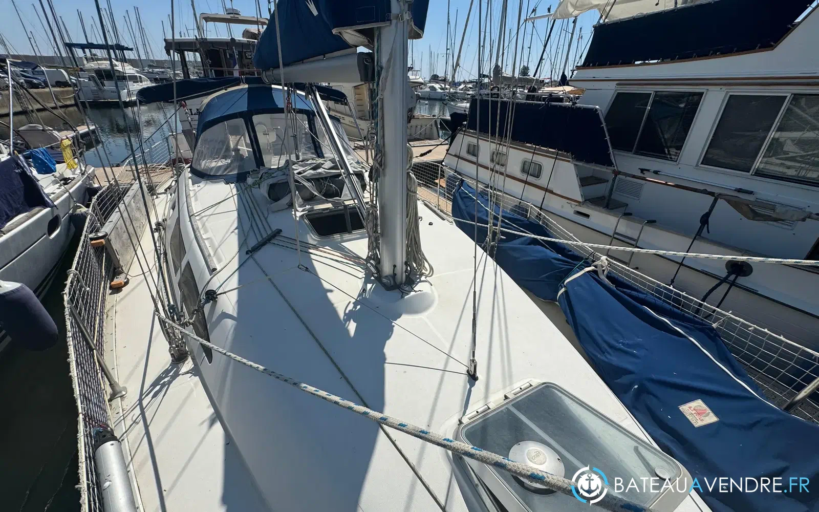 slider 5 Jeanneau Sun Odyssey 37