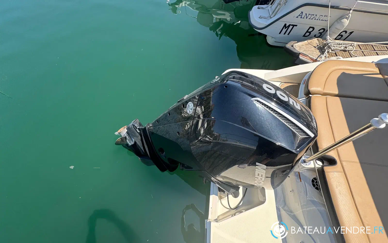slider 15 Sea Ray 210