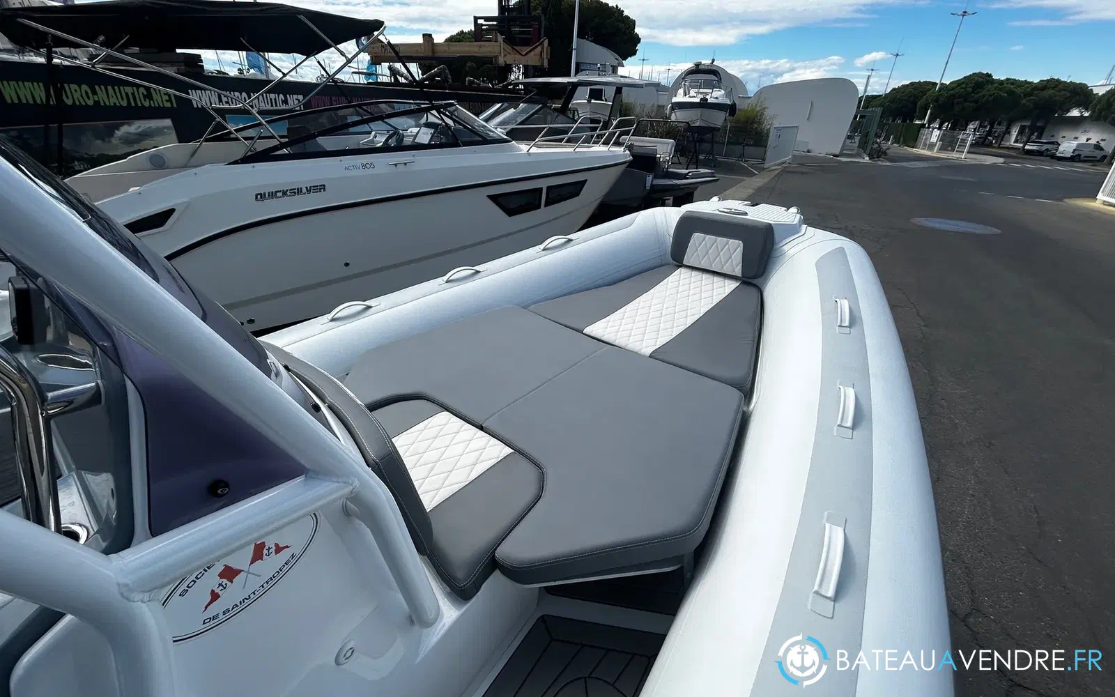 slider 9 Gala Boats V7