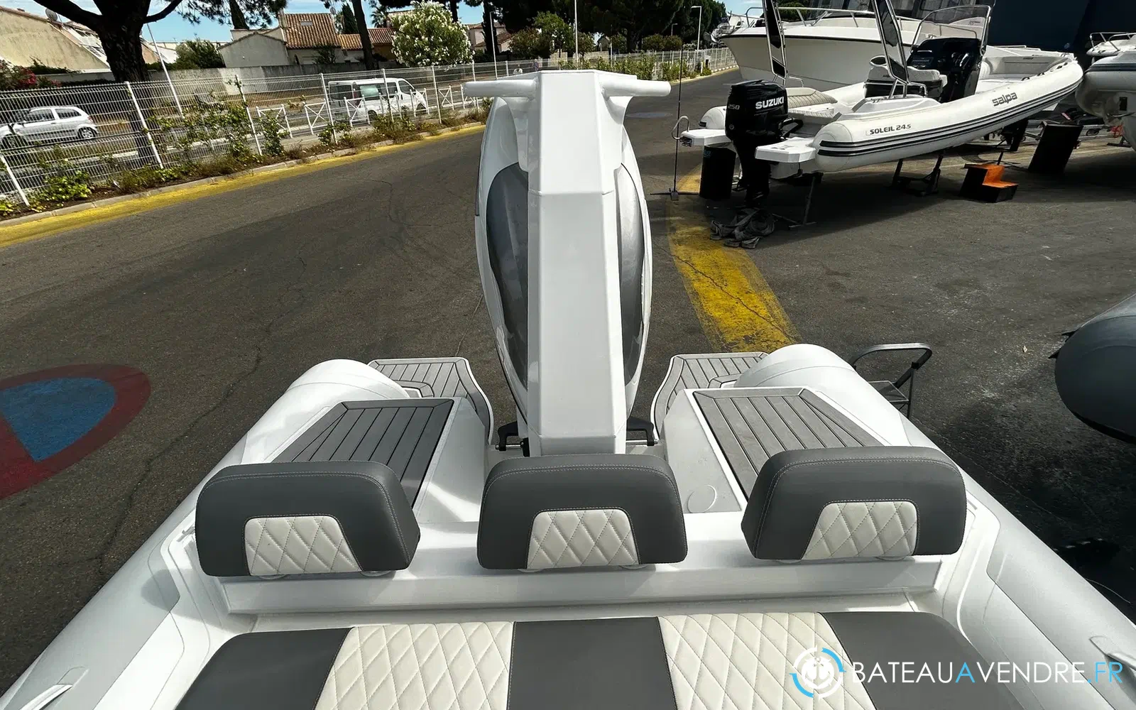 slider 10 Gala Boats V7