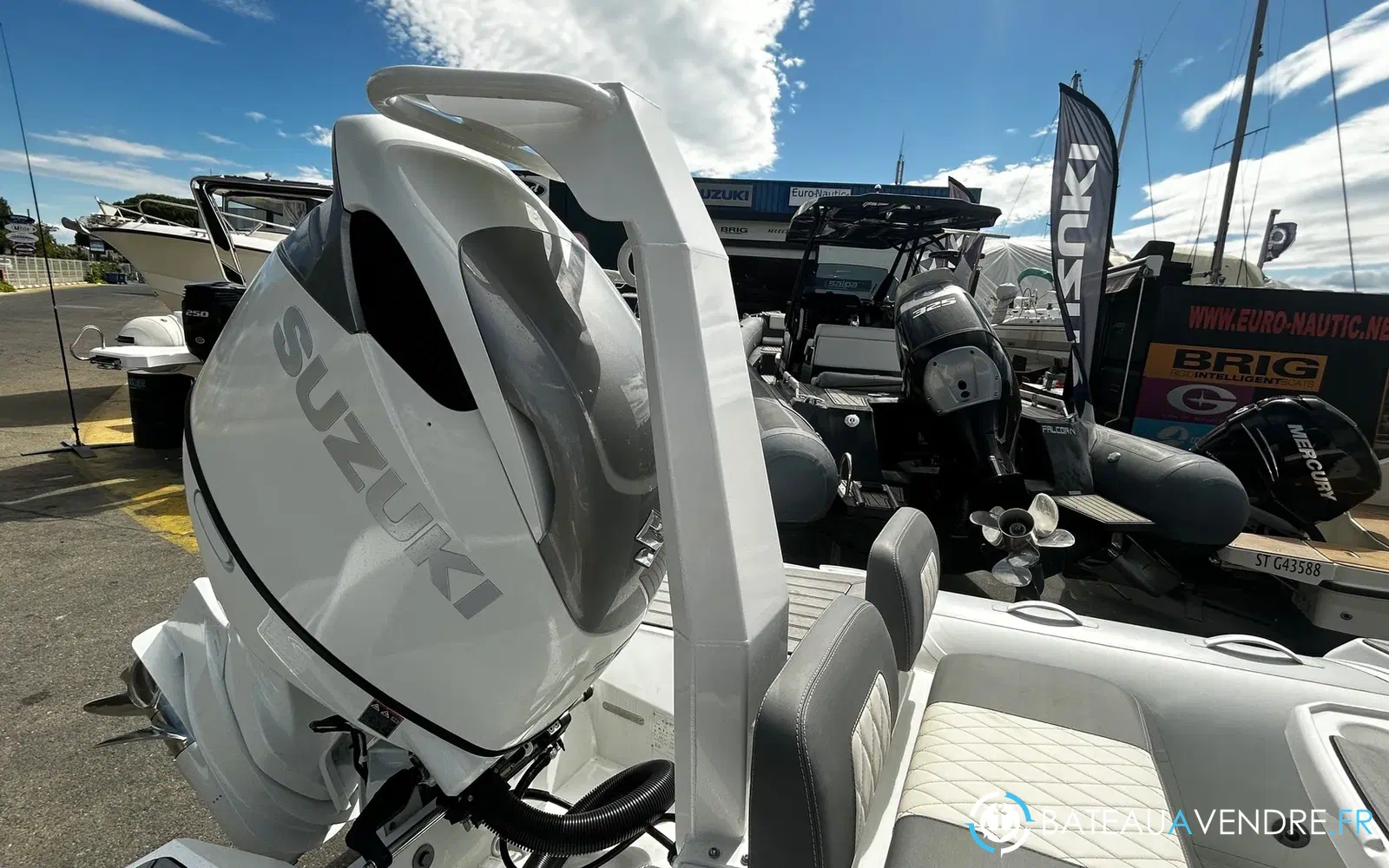 slider 11 Gala Boats V7