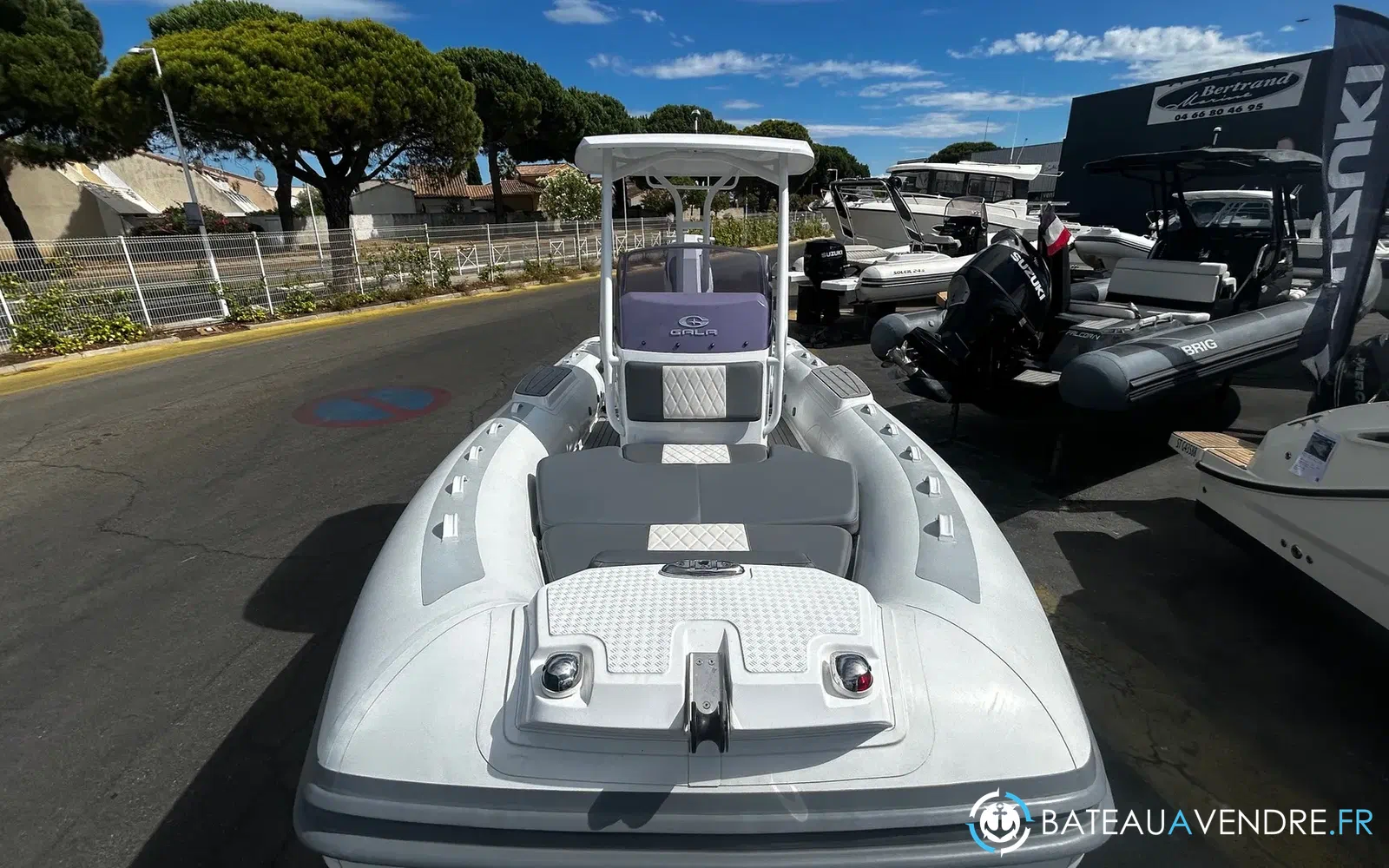 slider 14 Gala Boats V7