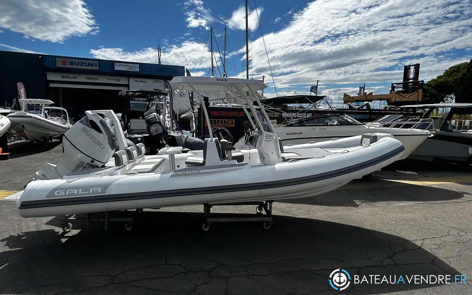 slider 2 Gala Boats V7