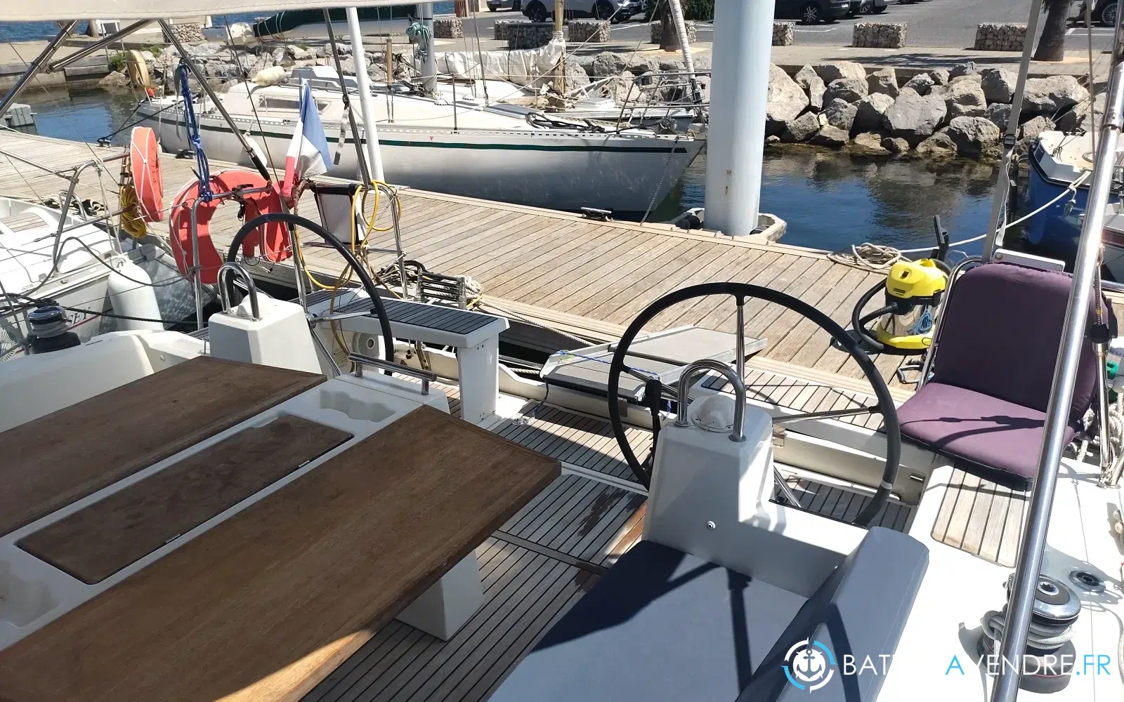 slider 10 Beneteau Oceanis 38.1
