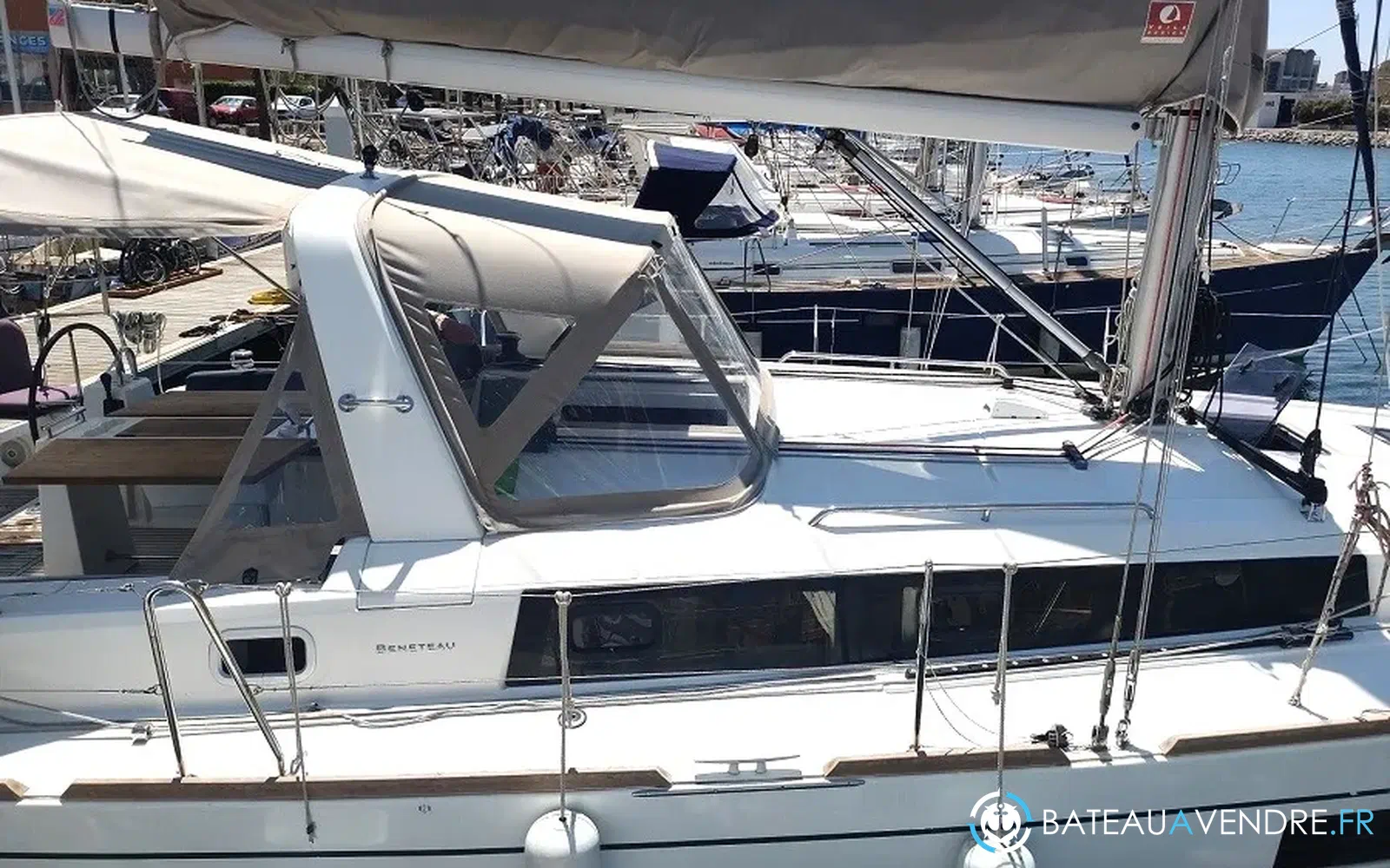 slider 22 Beneteau Oceanis 38.1