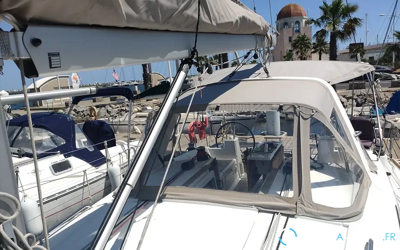 slider 33 Beneteau Oceanis 38.1