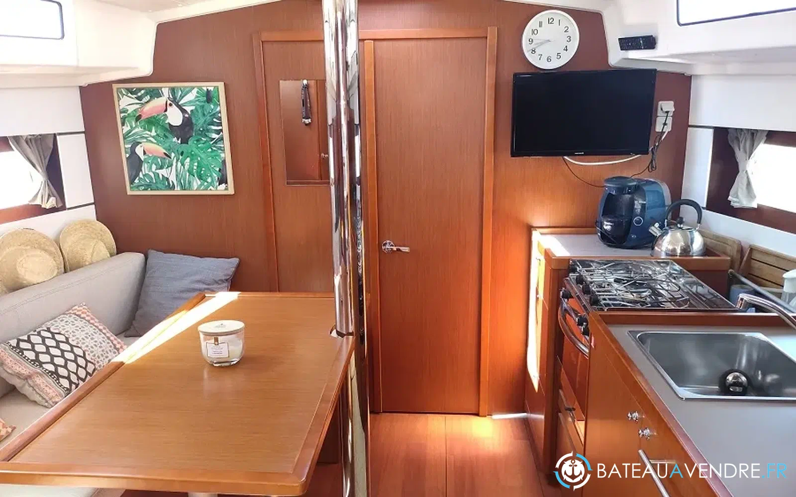 slider 37 Beneteau Oceanis 38.1