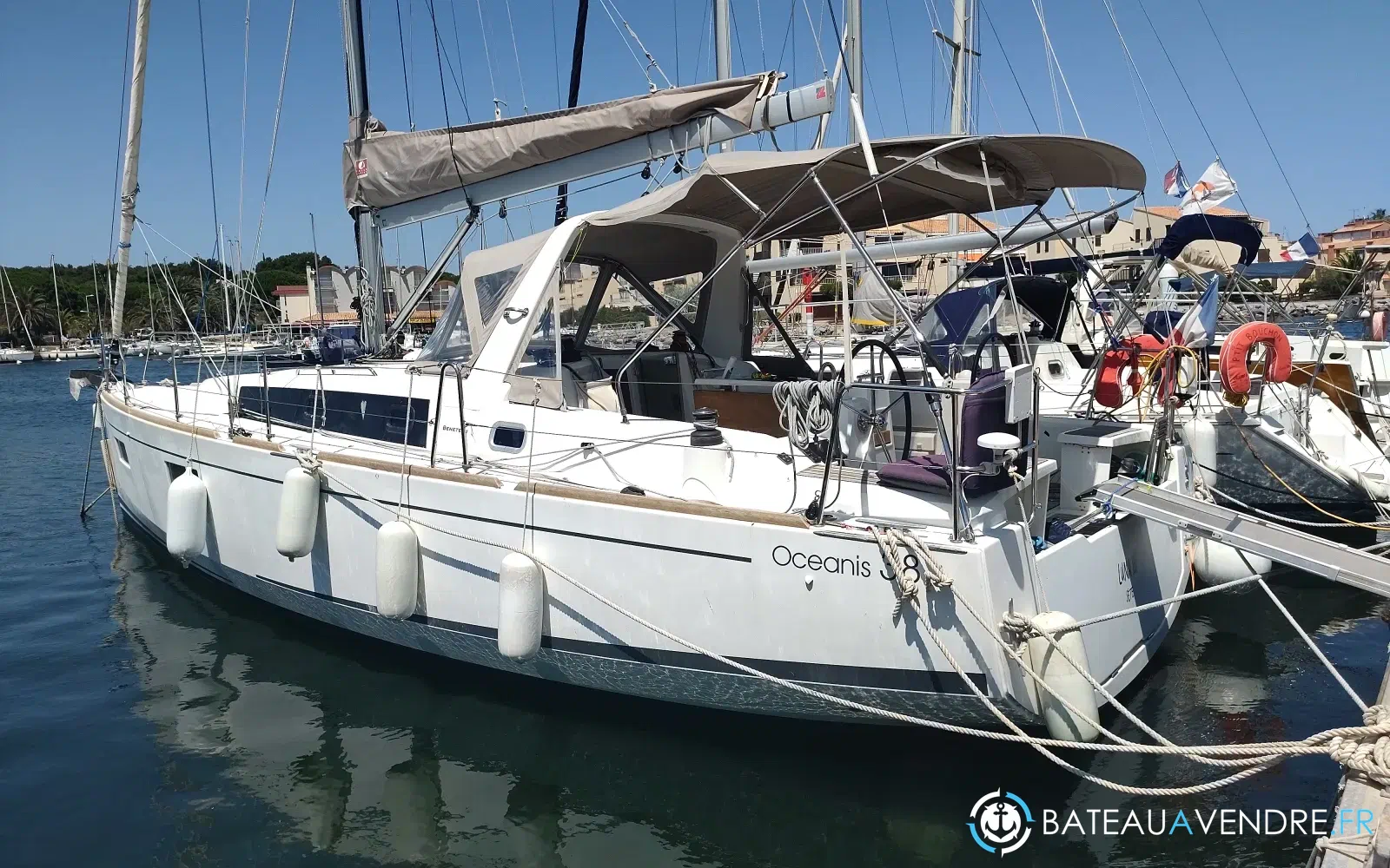 slider 2 Beneteau Oceanis 38.1
