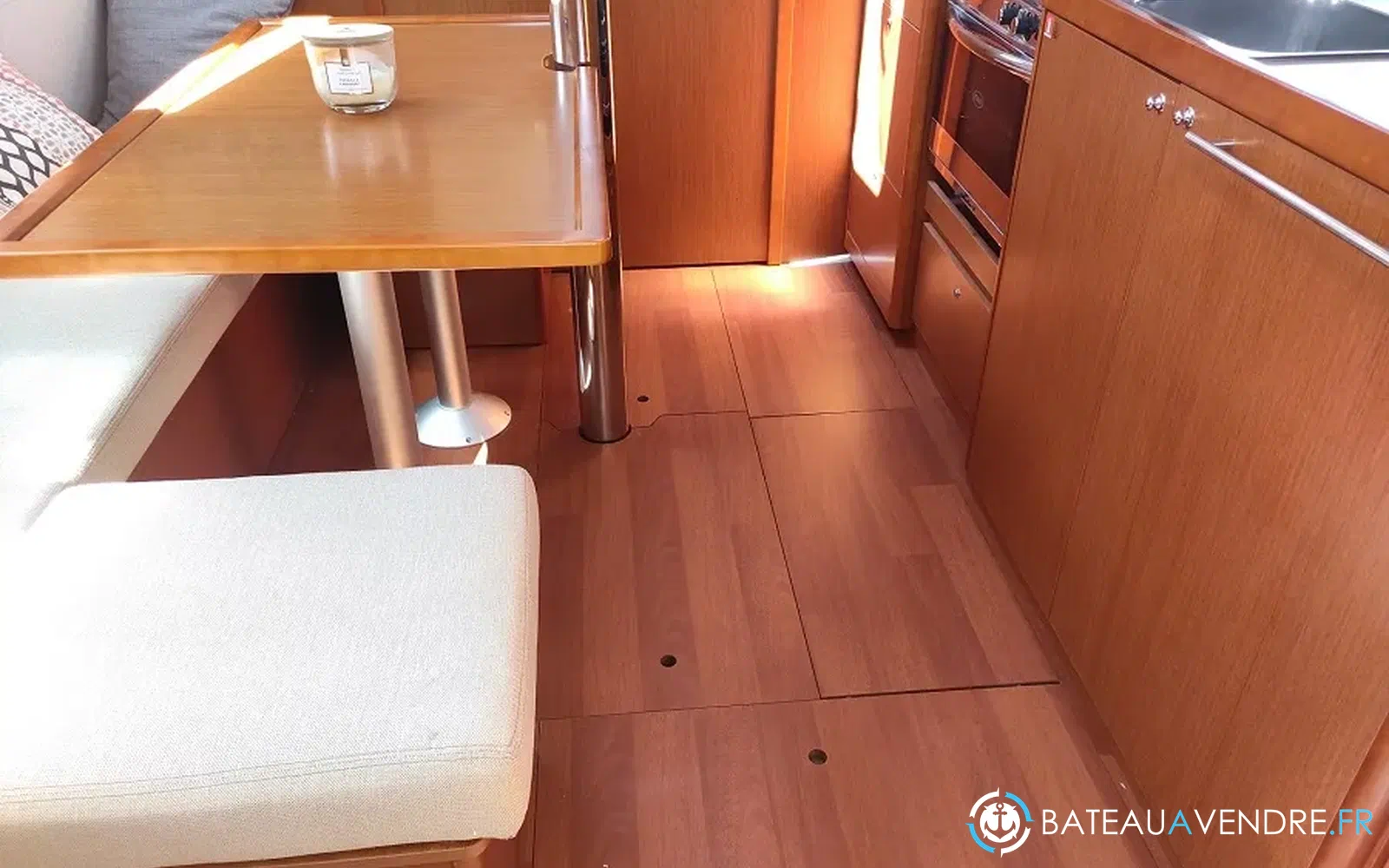 slider 39 Beneteau Oceanis 38.1