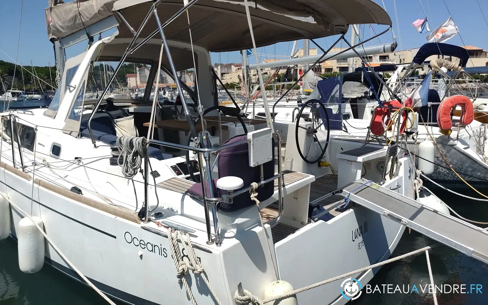 slider 3 Beneteau Oceanis 38.1