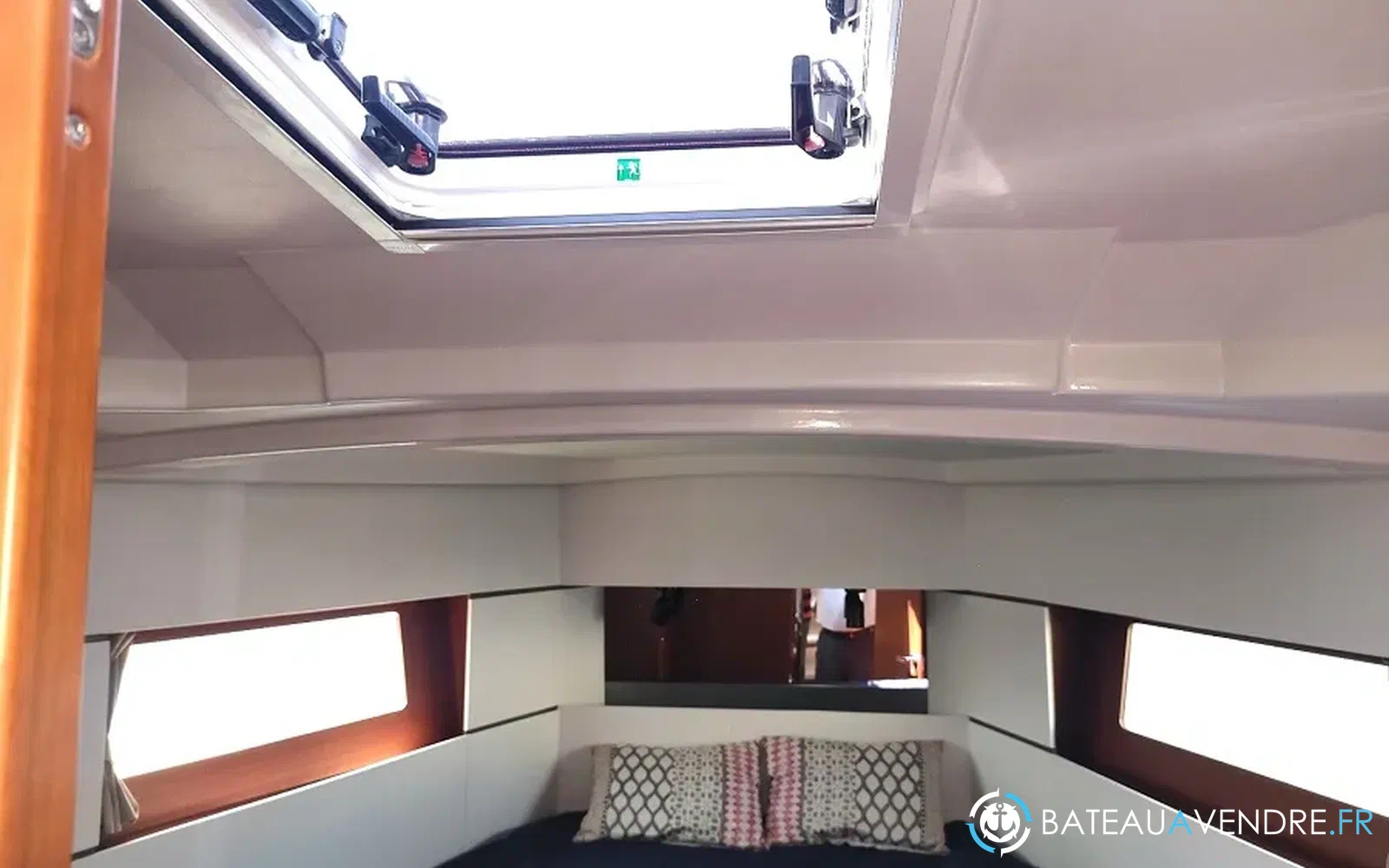 slider 56 Beneteau Oceanis 38.1