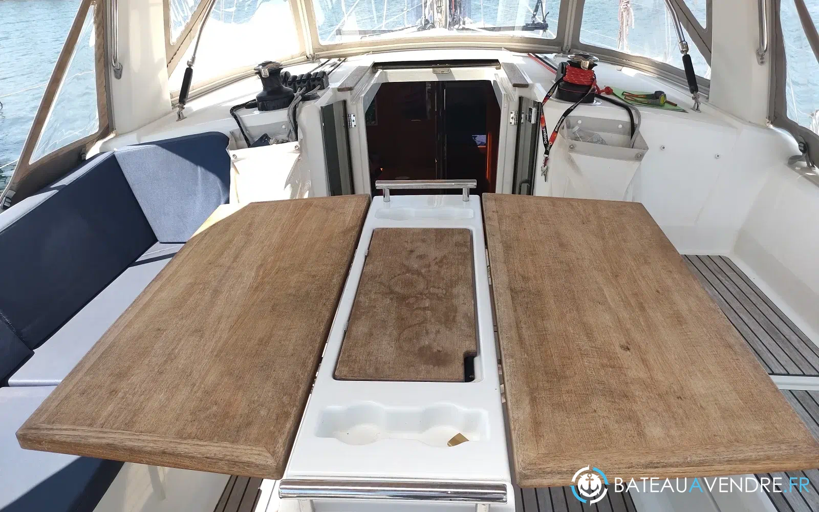 slider 8 Beneteau Oceanis 38.1