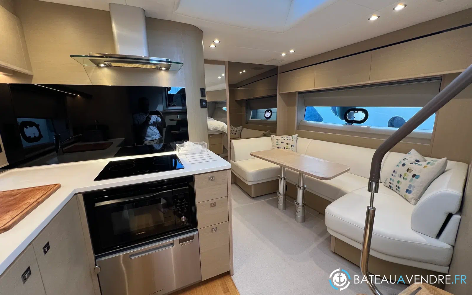 slider 16 Princess V50