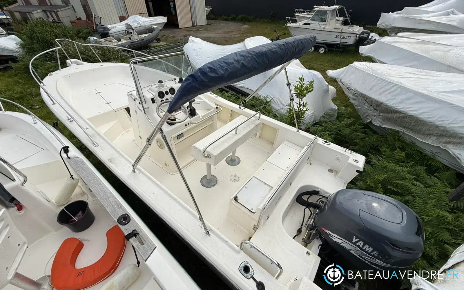 slider 19 Kelt White Shark 225