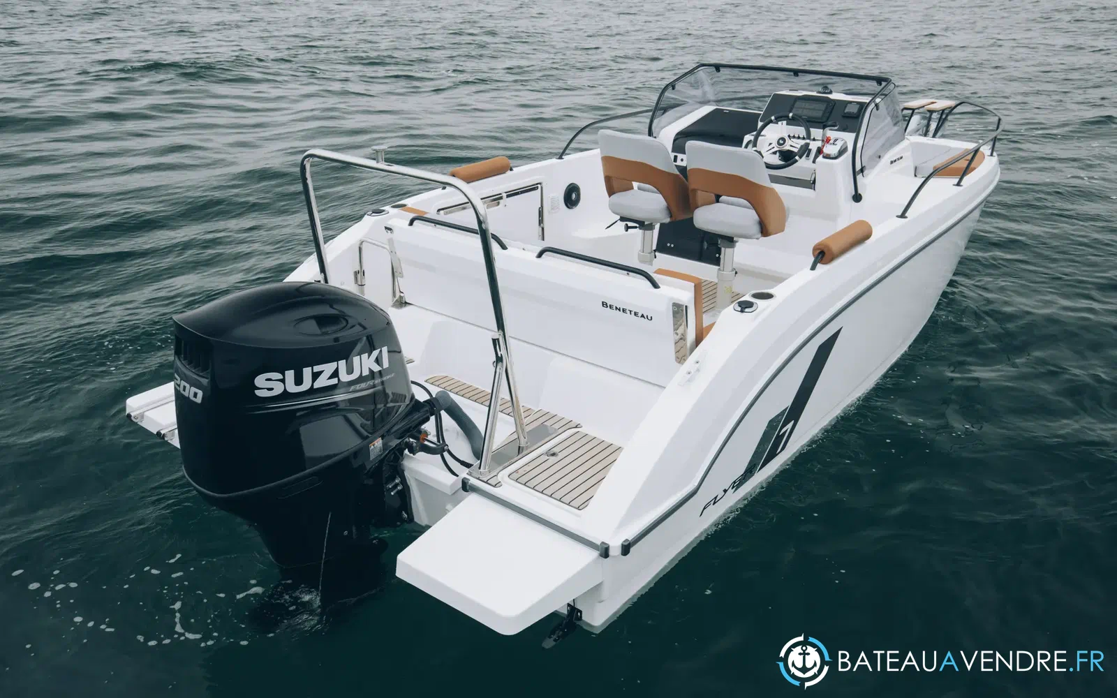 slider 2 Beneteau Flyer 7 SUNdeck