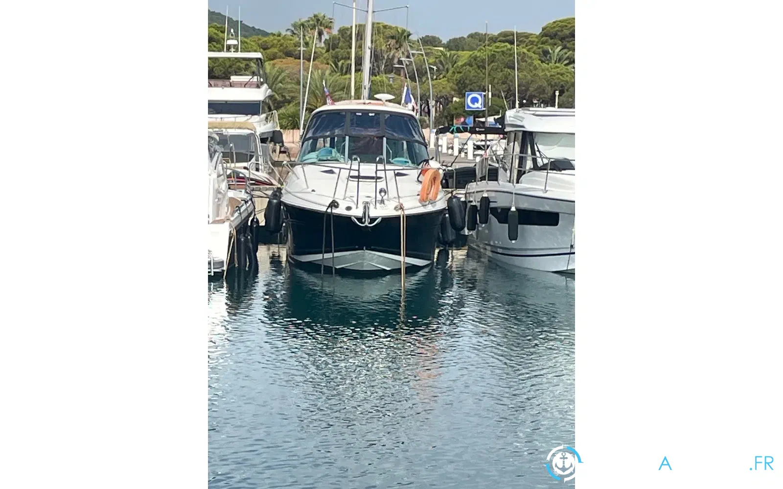 slider 3 Sea Ray 305 Sundancer