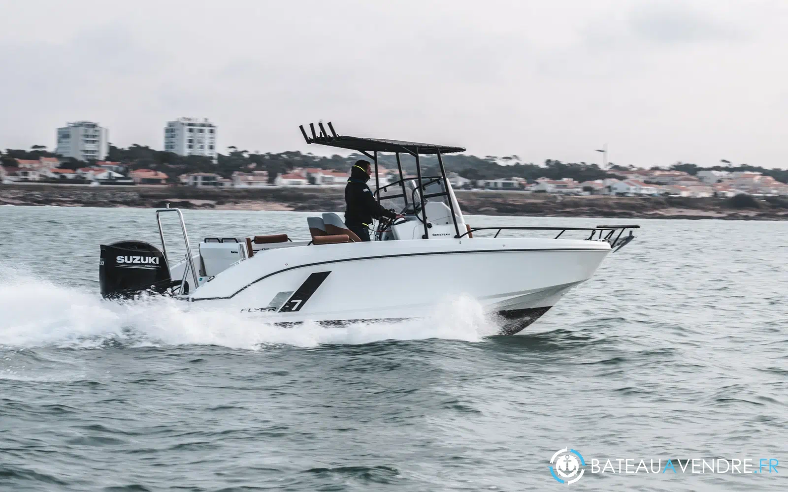 slider 1 Beneteau Flyer 7 SPACEdeck