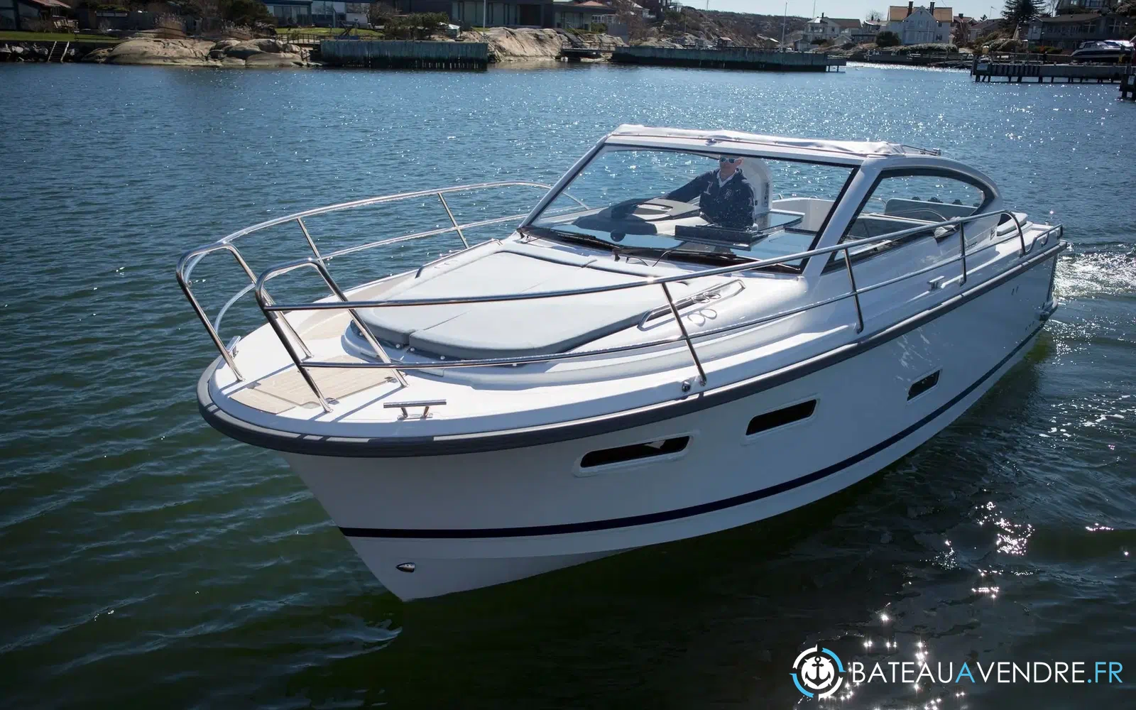 slider 0 Nimbus 305 Coupe