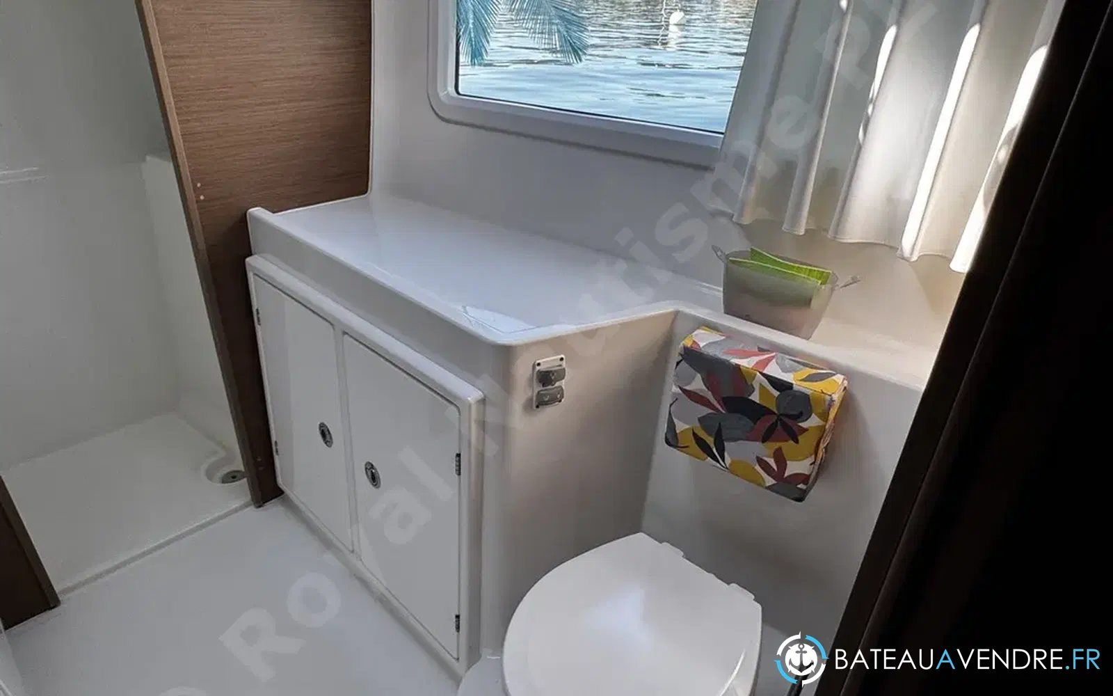 slider 17 Lagoon 42