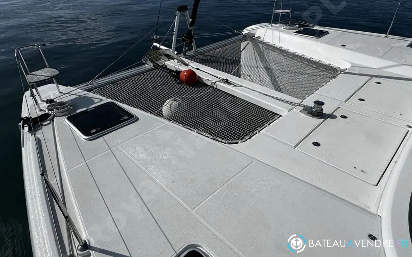 slider 6 Lagoon 42