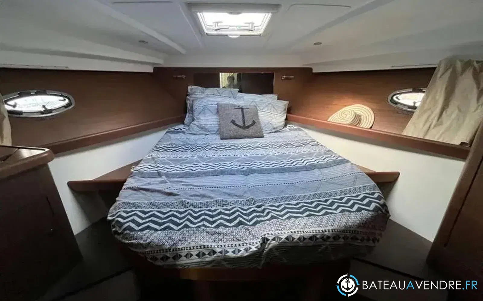 slider 9 Beneteau Antares 36