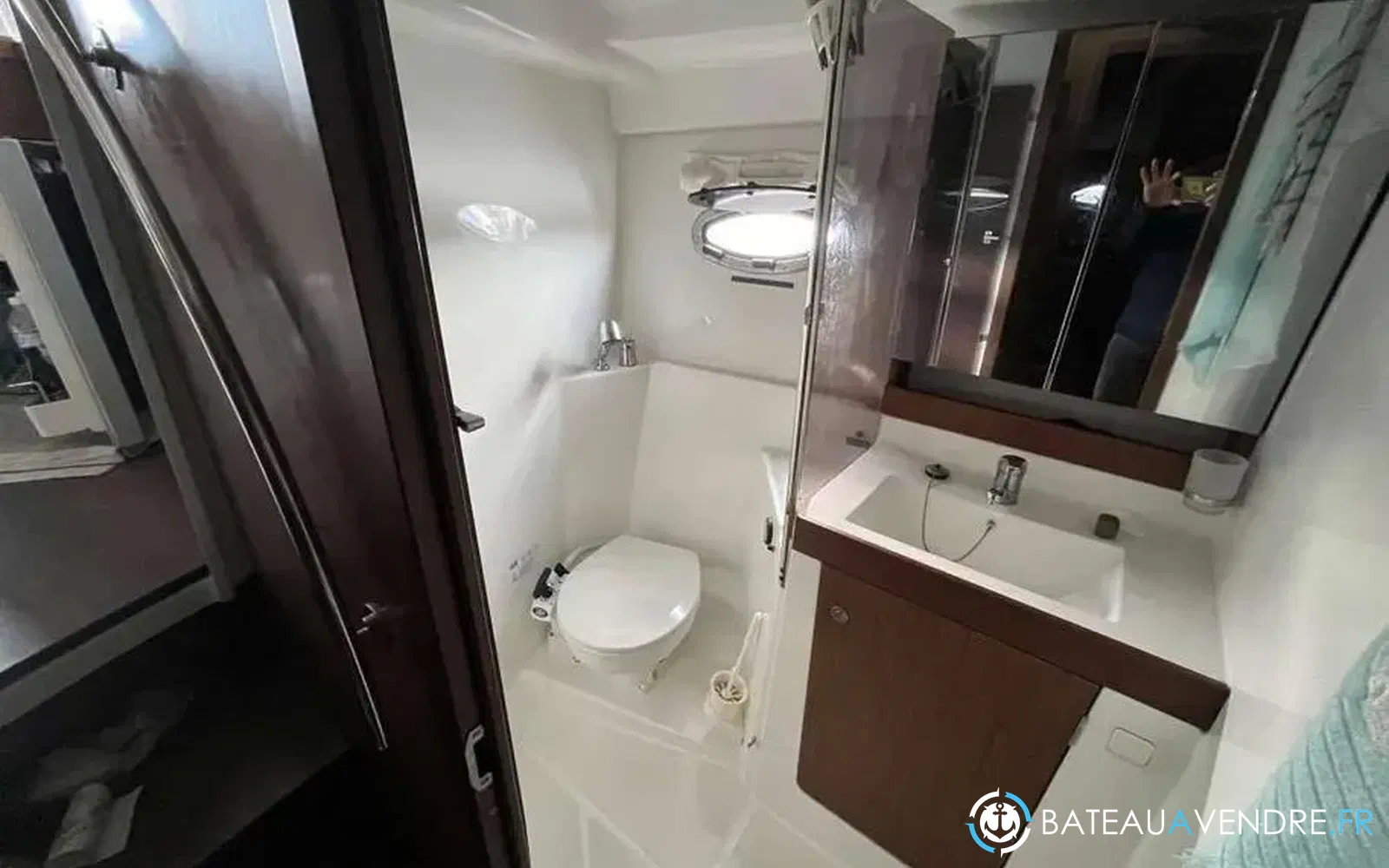 slider 11 Beneteau Antares 36