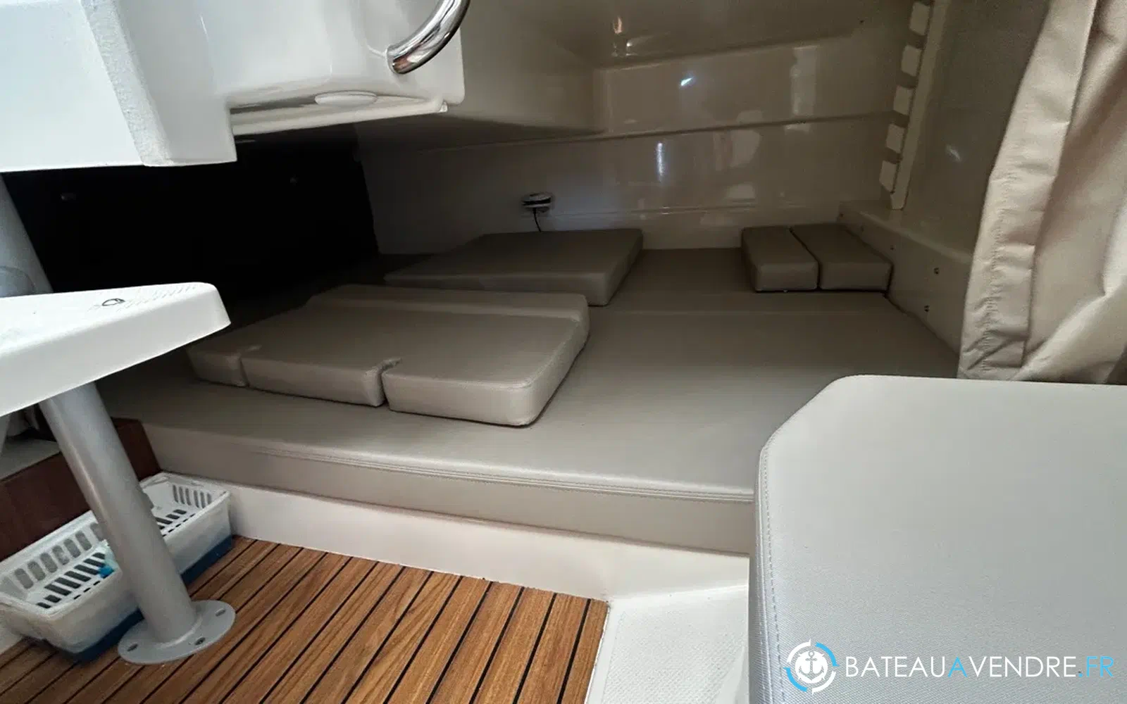 slider 22 Quicksilver 905 Pilothouse
