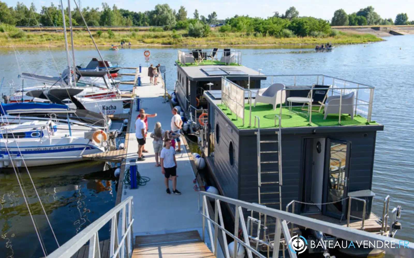 slider 8 La Mare Apartboat L long