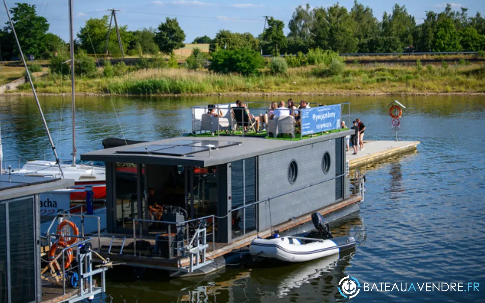 slider 0 La Mare Apartboat L long