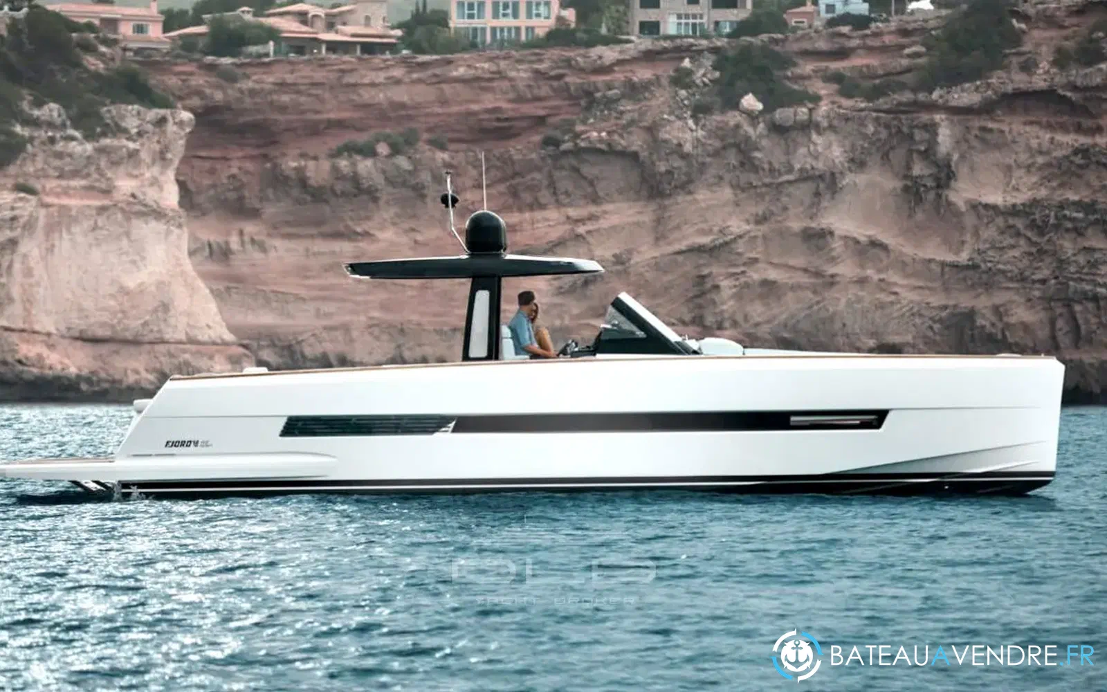 slider 0 Fjord 44 Open