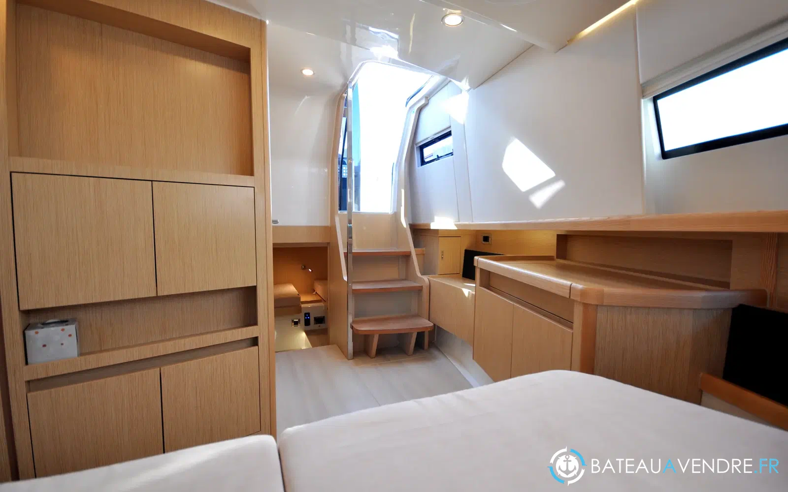 slider 13 Fjord 44 Open