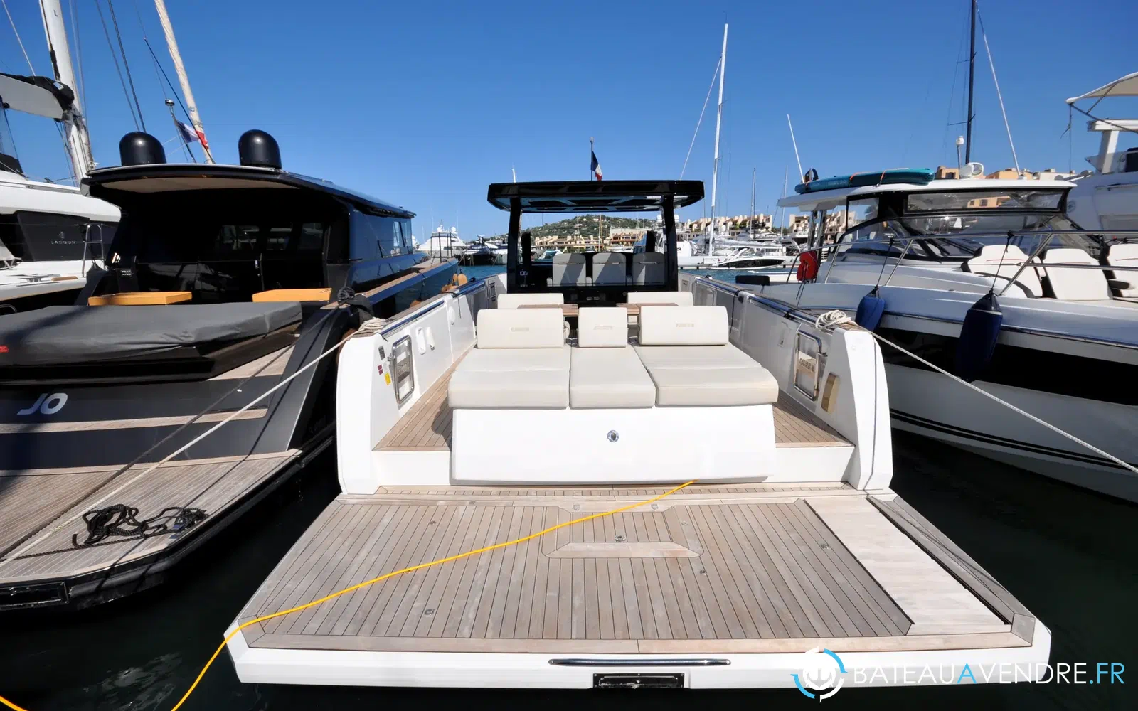 slider 1 Fjord 44 Open