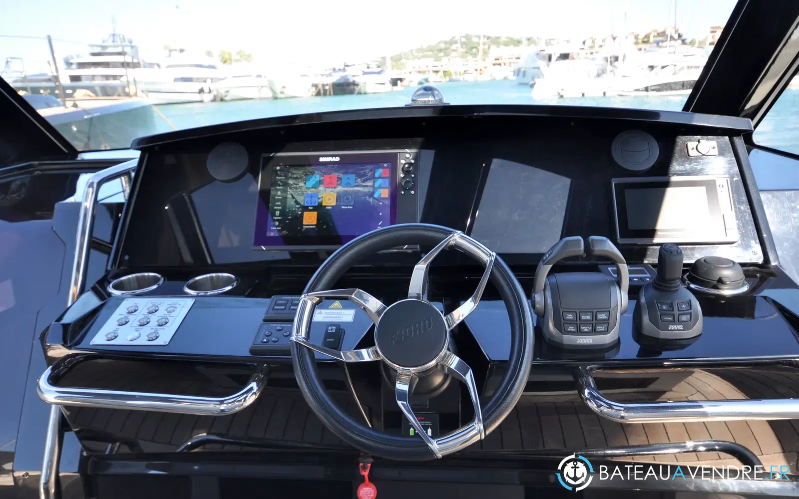 slider 8 Fjord 44 Open