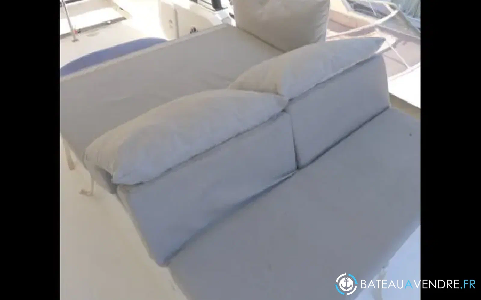 slider 12 Fountaine Pajot My 40