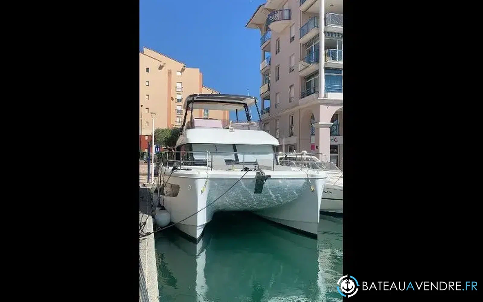 slider 1 Fountaine Pajot My 40