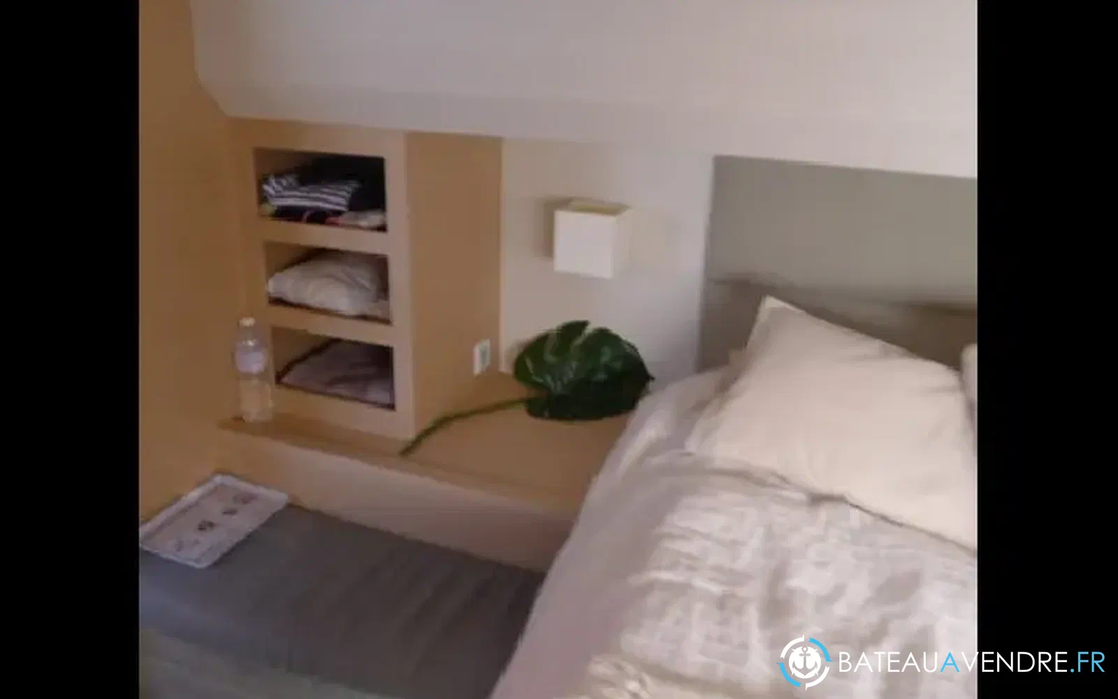 slider 26 Fountaine Pajot My 40