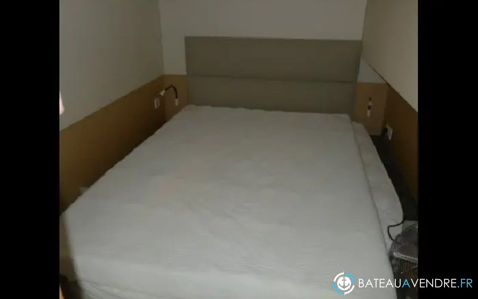 slider 30 Fountaine Pajot My 40
