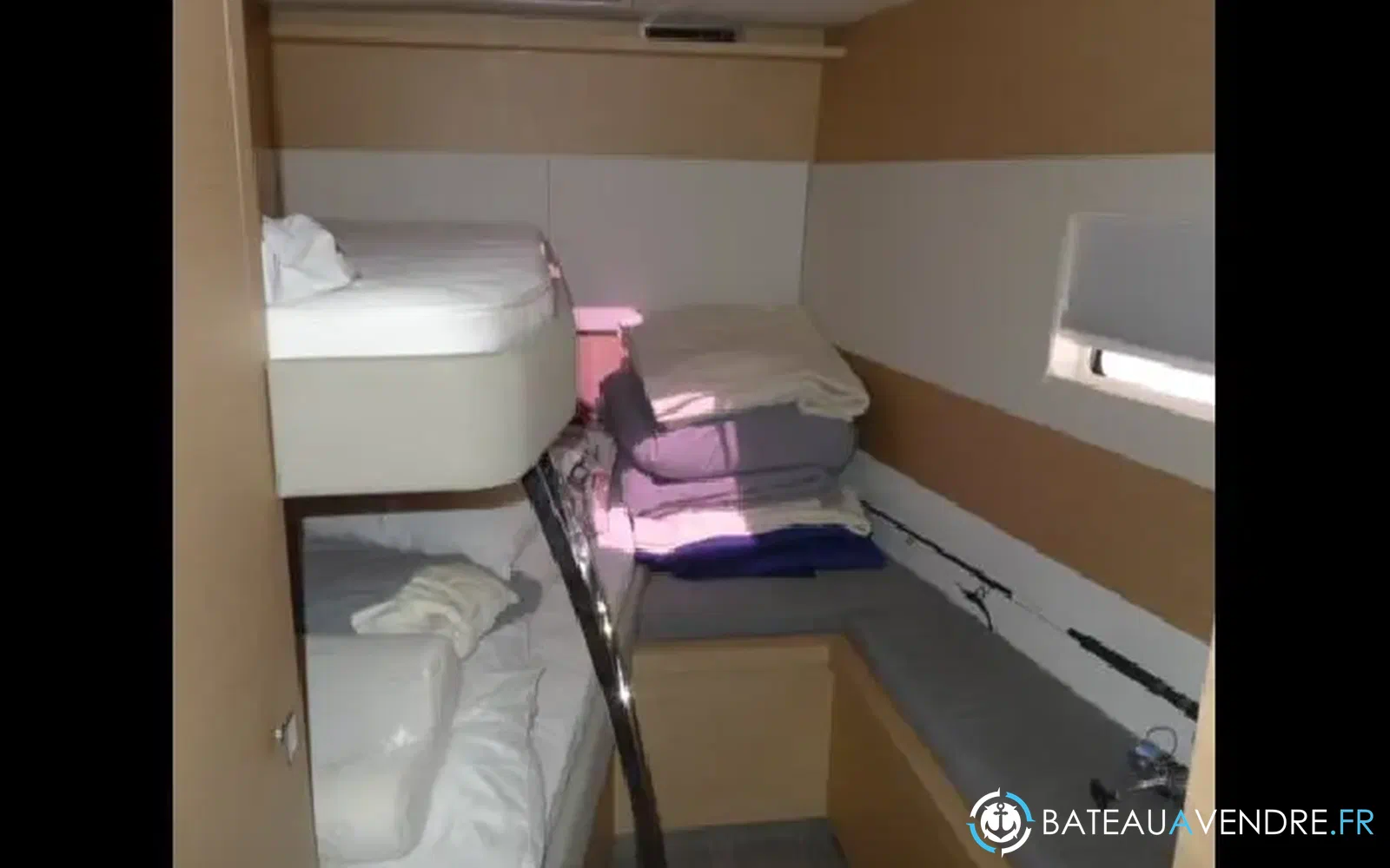 slider 31 Fountaine Pajot My 40