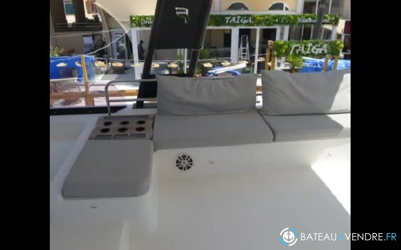 slider 6 Fountaine Pajot My 40
