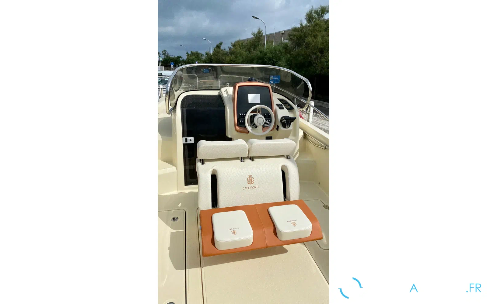 slider 2 Invictus 270 CX