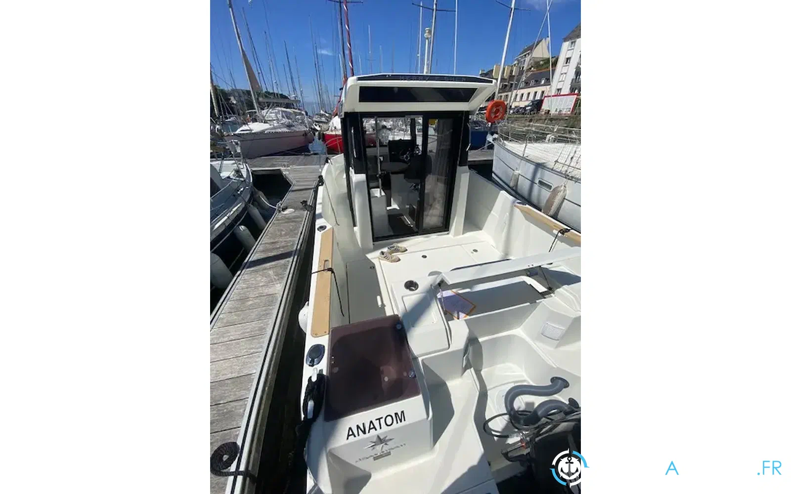 slider 10 Jeanneau Merry Fisher
