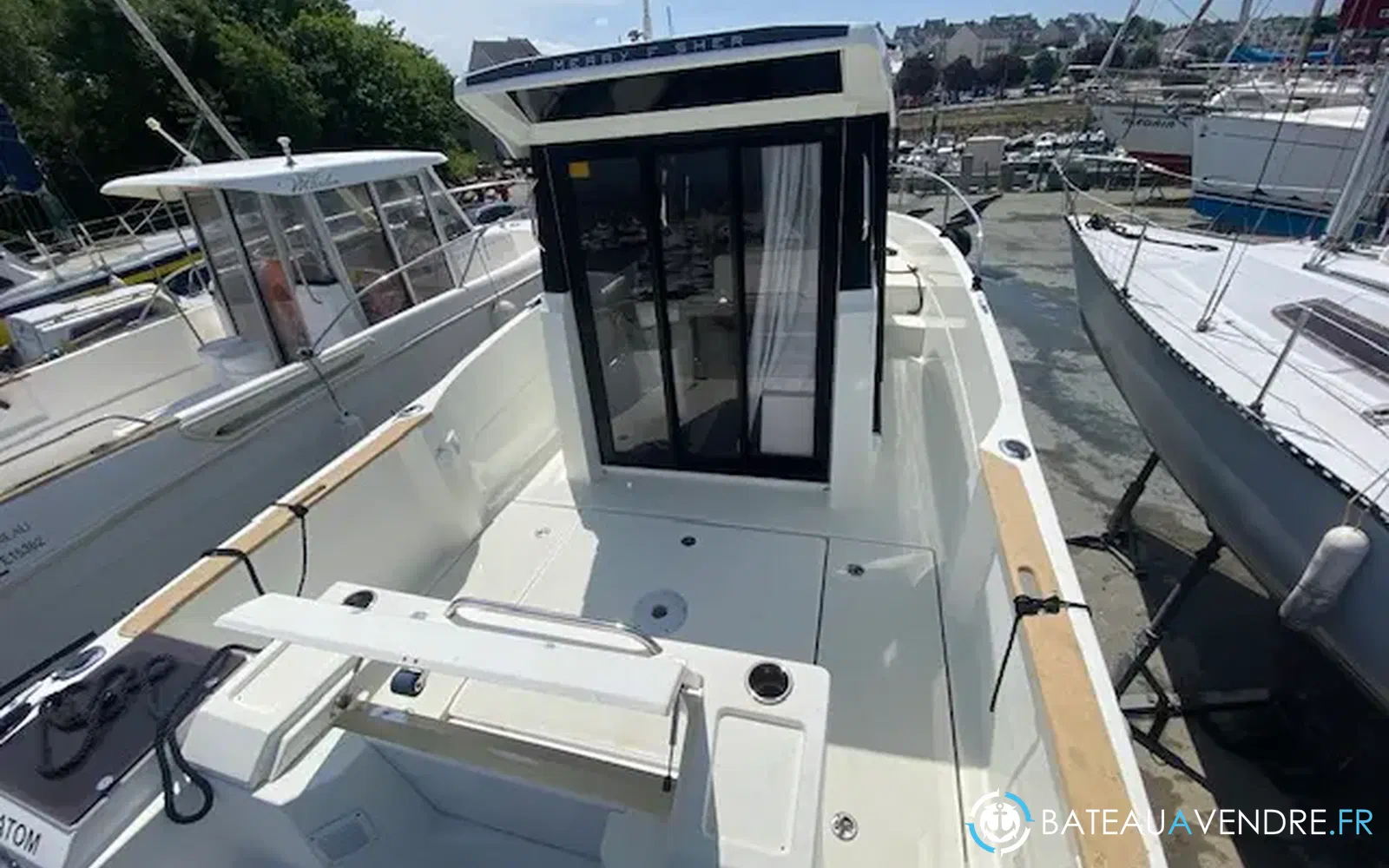slider 2 Jeanneau Merry Fisher
