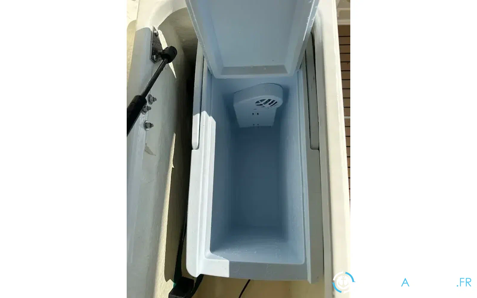 slider 16 Quicksilver 675 Open