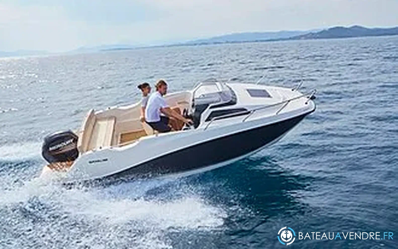 slider 0 Quicksilver 555 Cabin