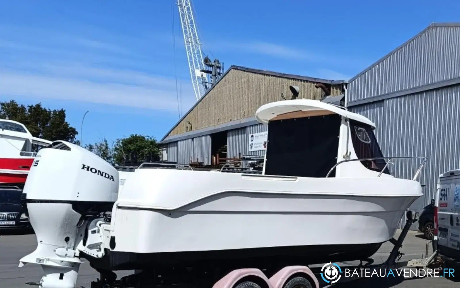 slider 1 Quicksilver 620 Pilothouse